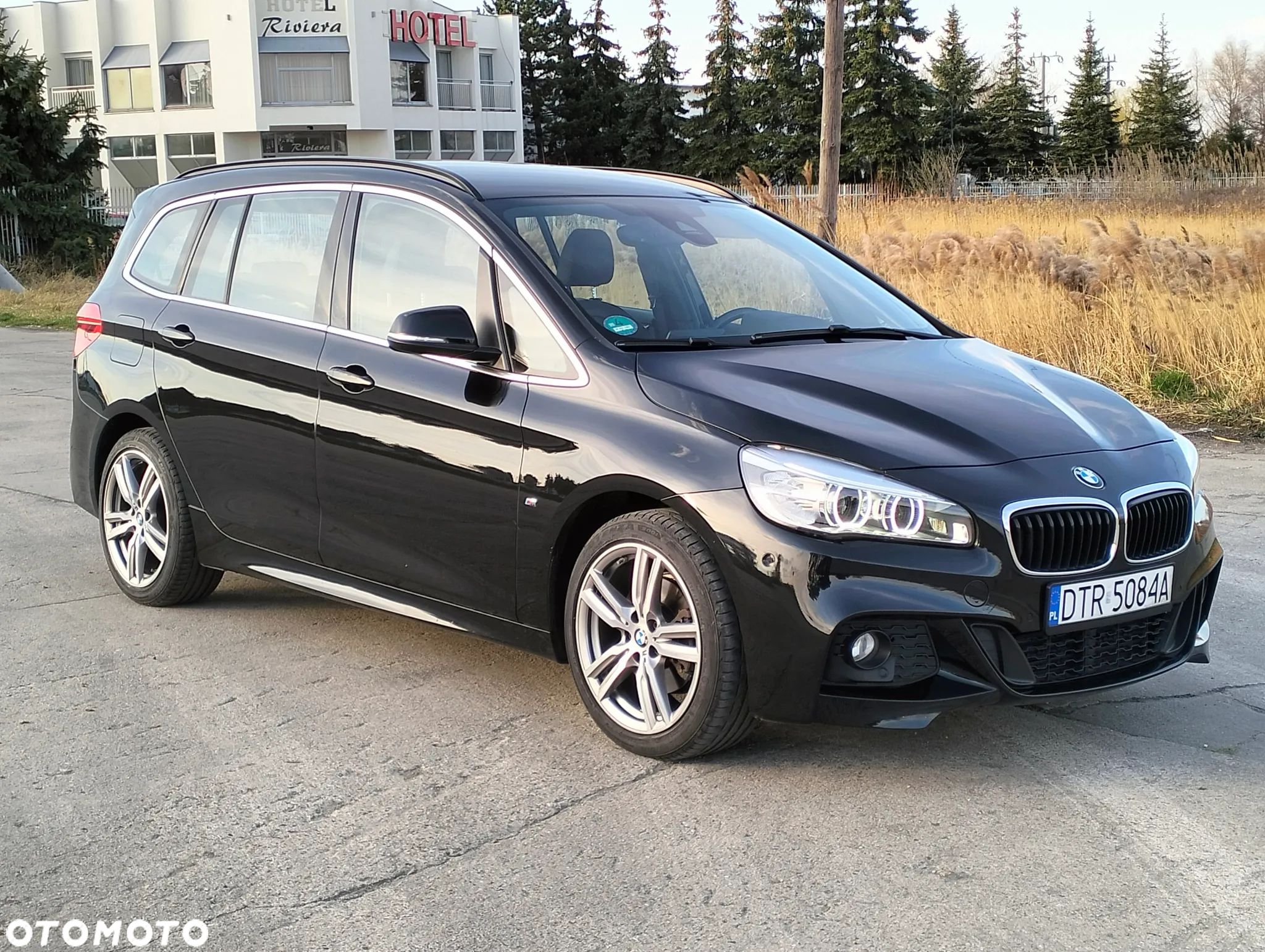 BMW Seria 2 218d M Sport - 1