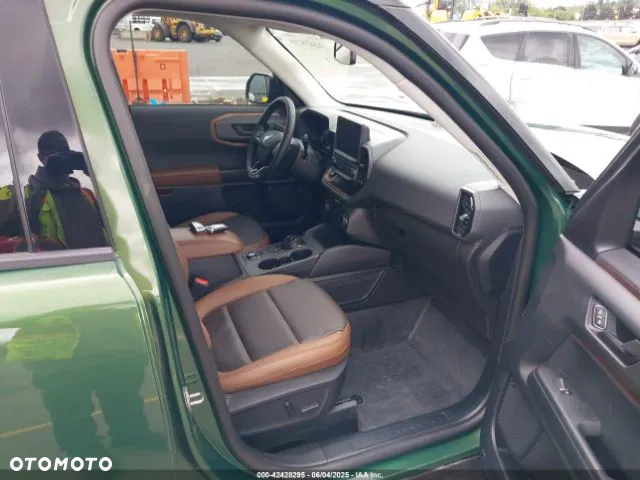 Ford Bronco - 6