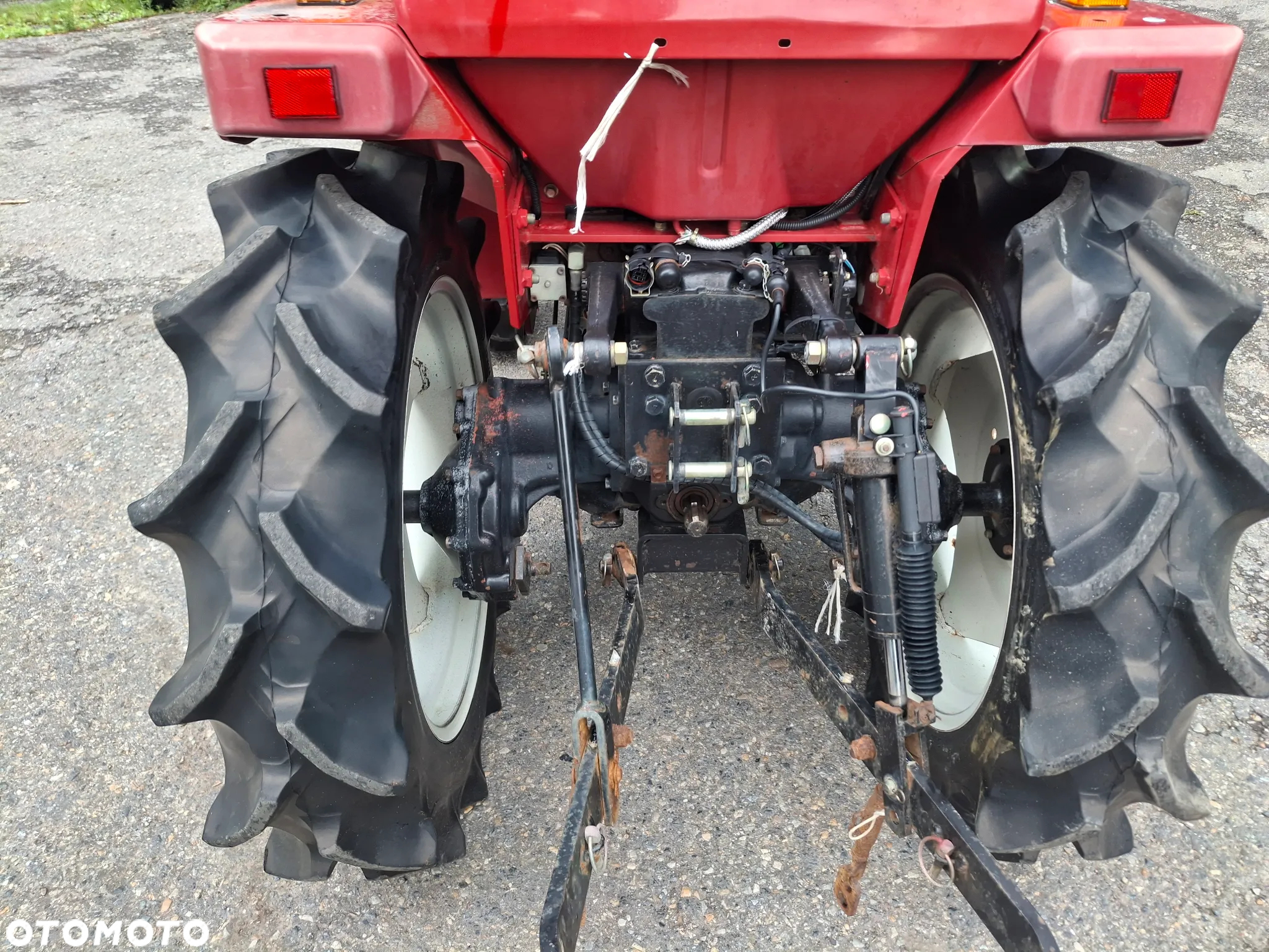 Mitsubishi Mt205 - 3