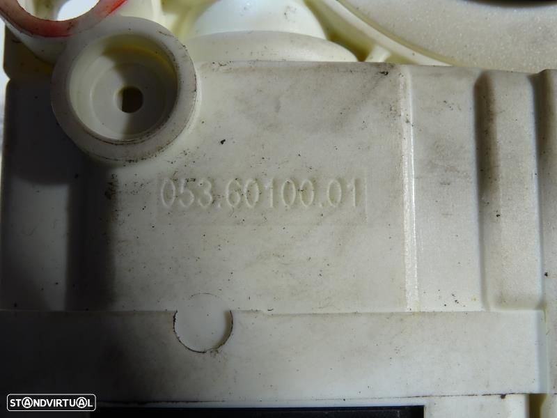 Motor Do Elevador De Vidro Traseiro Direito Audi A4 (8K2, B8)  8K09598 - 6