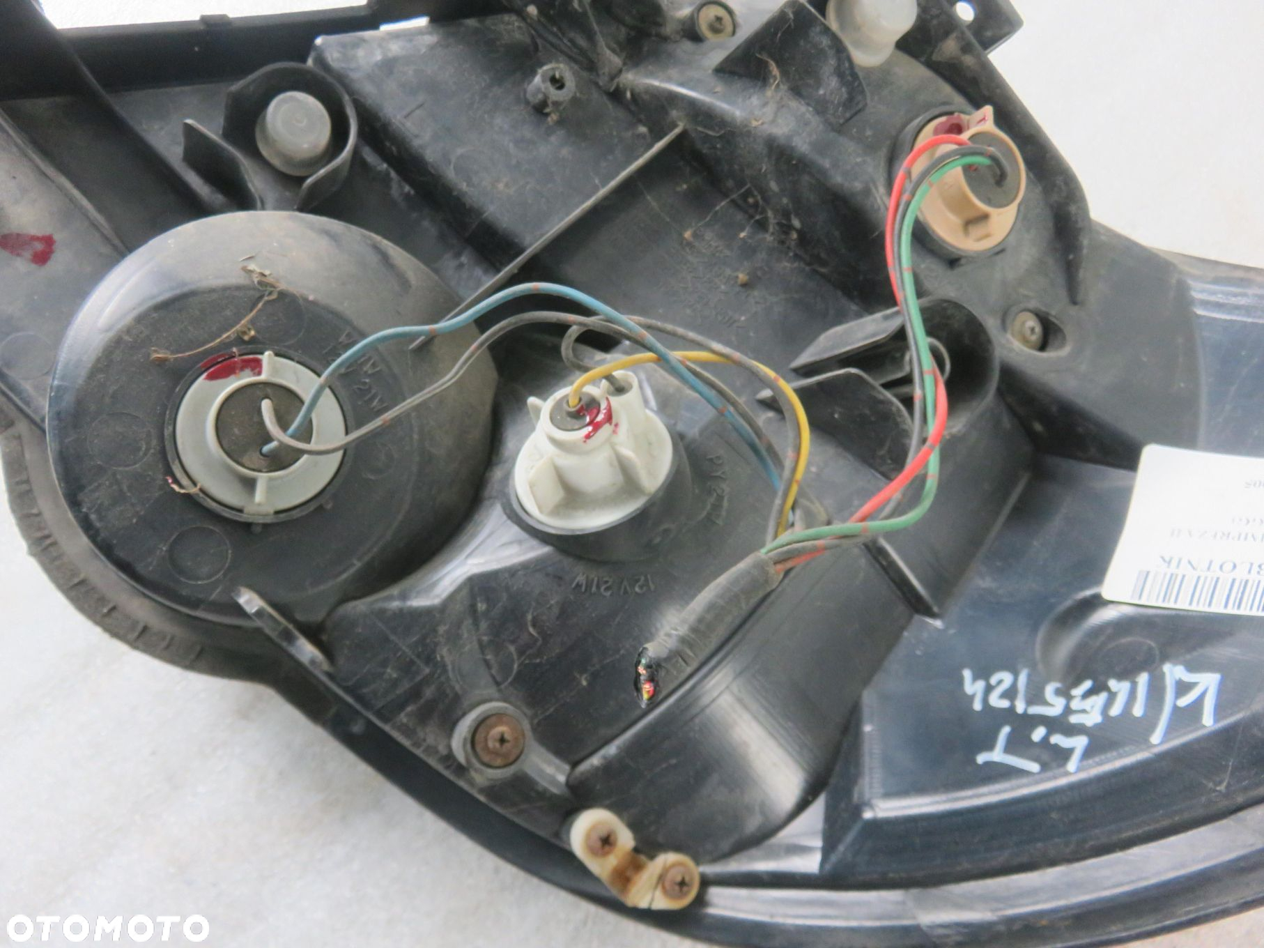 LAMPA LEWA TYLNA SUBARU IMPREZA II - 4