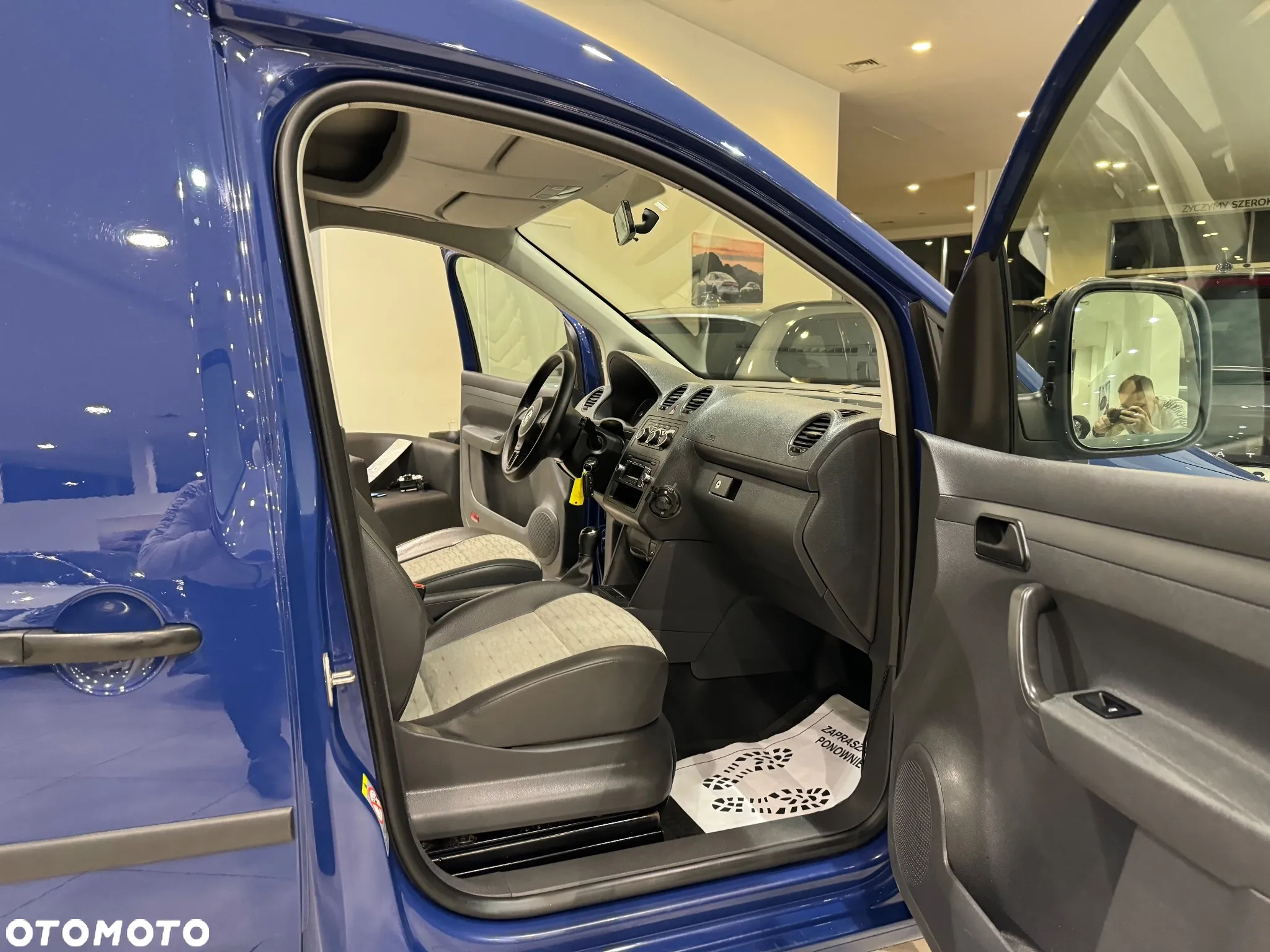 Volkswagen Caddy - 24