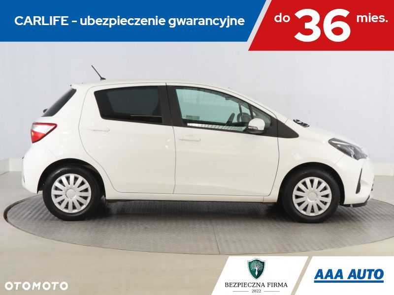 Toyota Yaris - 7