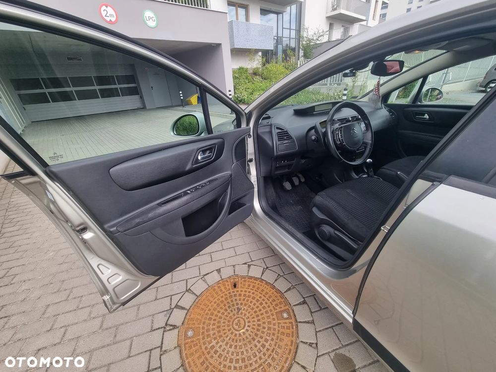 Citroën C4 - 25