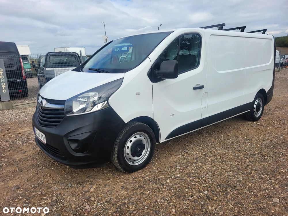 Opel Vivaro - 1