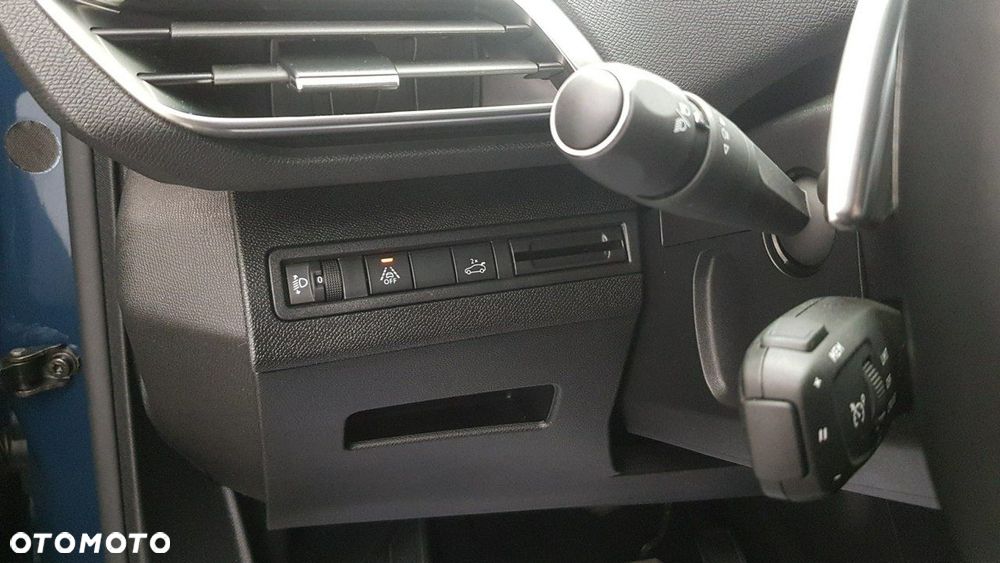 Peugeot 3008 1.5 BlueHDi Allure Pack S&S EAT8 - 23