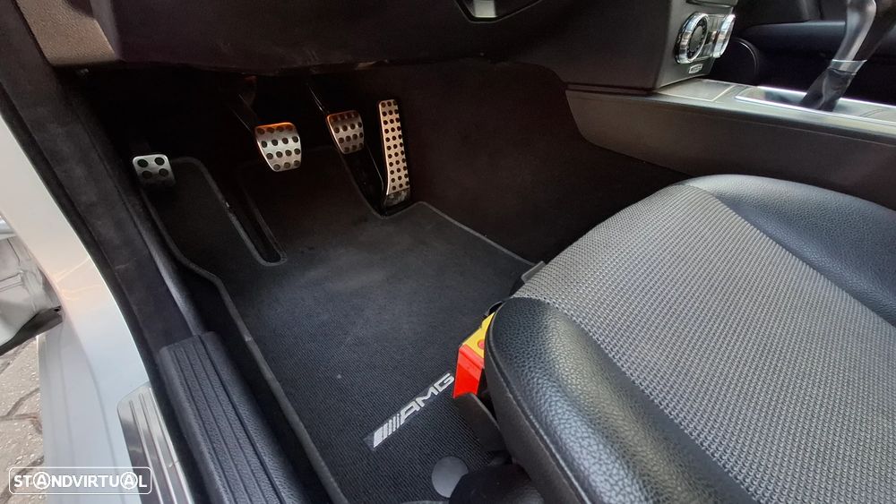Mercedes-Benz C 200 CDI Avantgarde Edition - 24