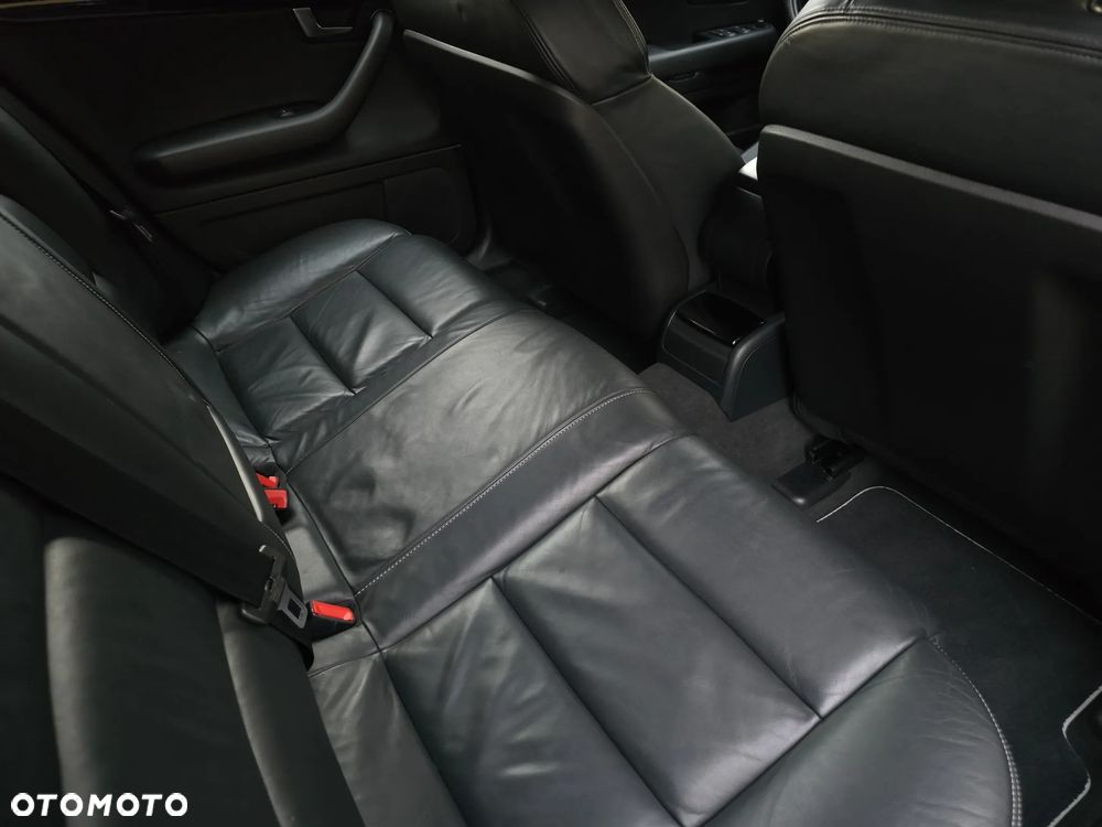 Audi A4 Avant 2.0 TDI DPF - 26