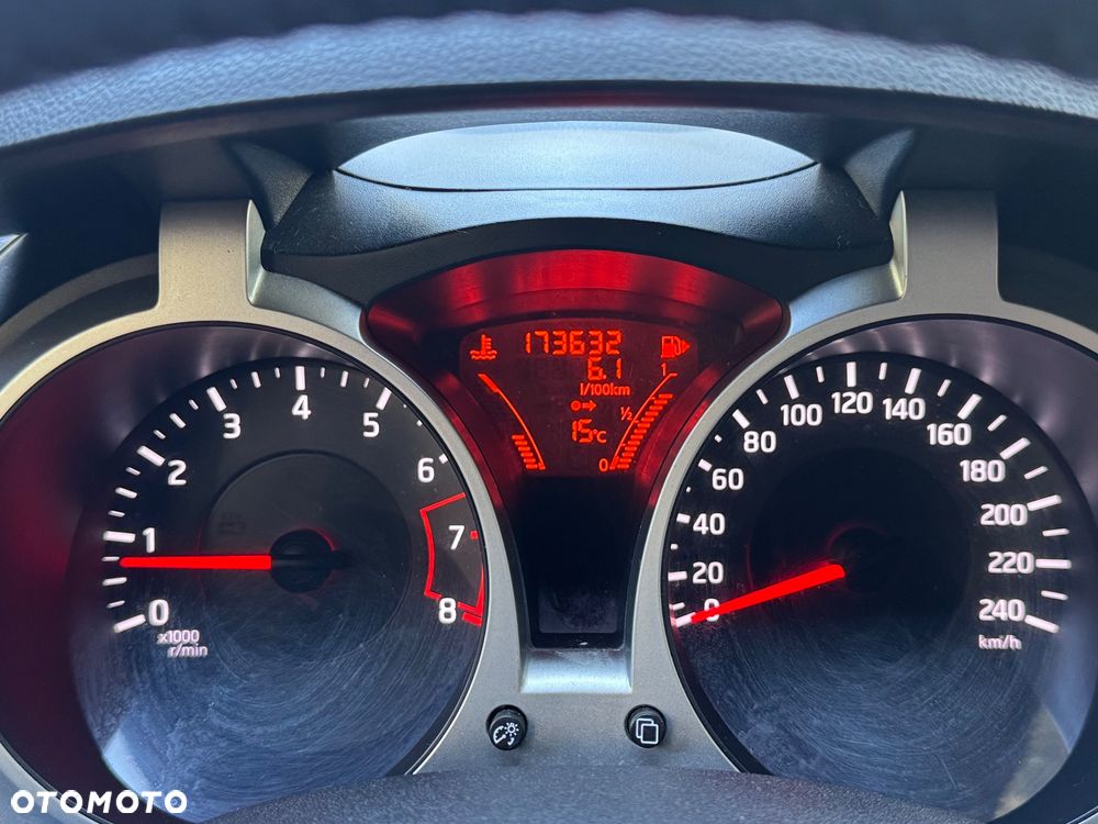 Nissan Juke 1.6 Start/Stop Tekna - 17