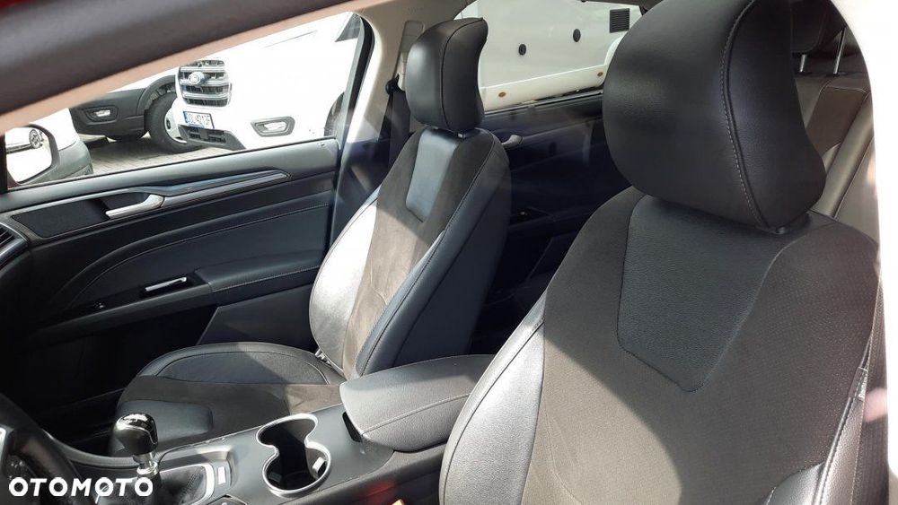 Ford Mondeo - 10