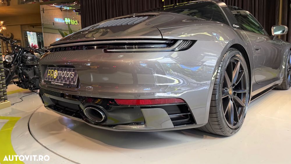 Porsche 911 Targa 4 PDK - 8