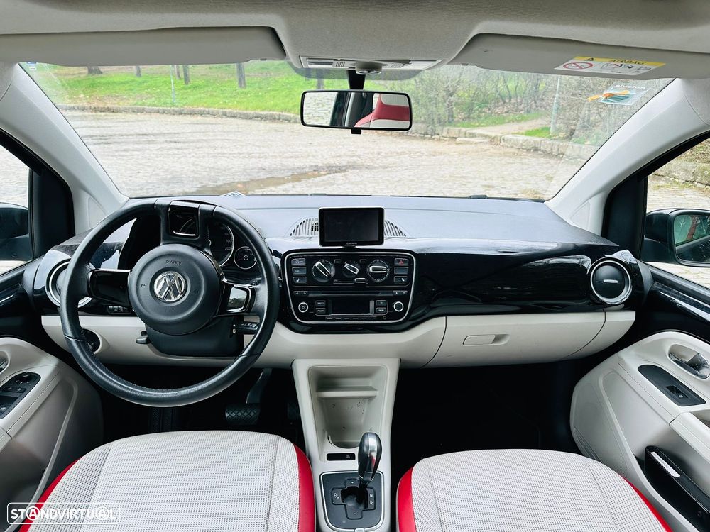 VW Up! 1.0 High Auto - 12