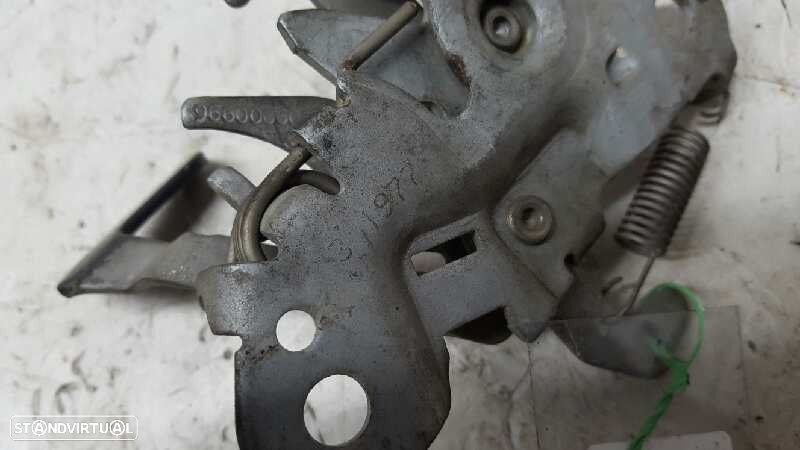 FECHADURA CAPÔ PEUGEOT PARTNER (S2) COMBI PLUS - 4