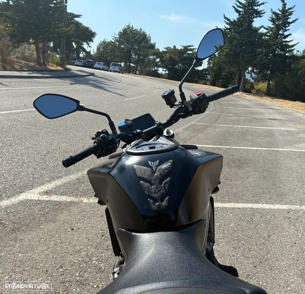 Yamaha MT-09 - 6