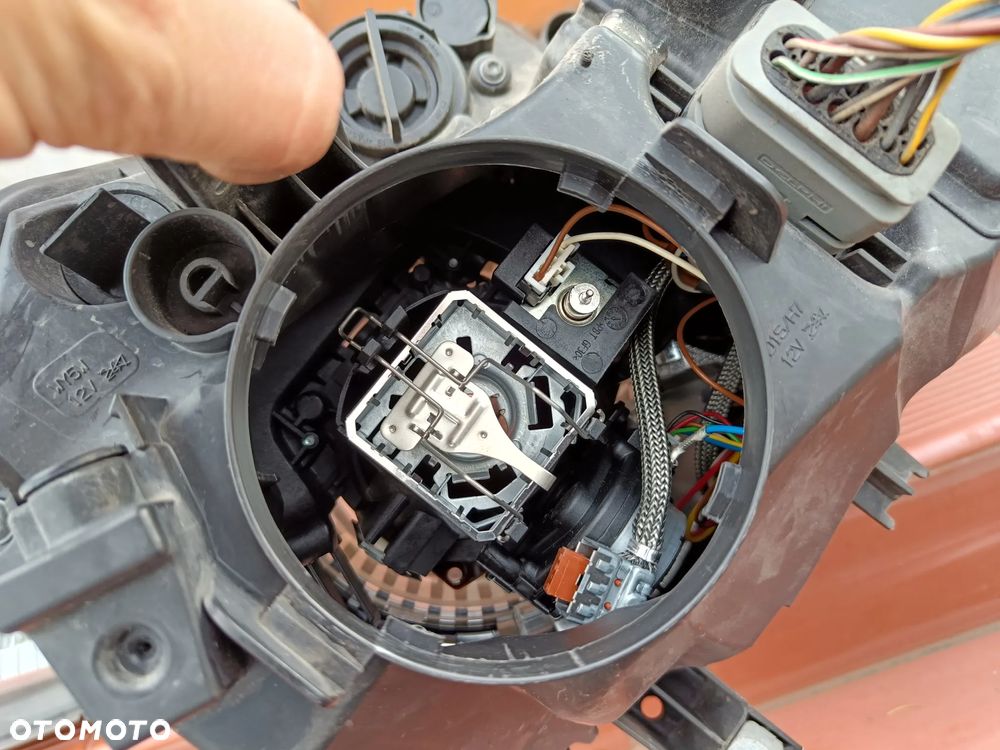 MERCEDES GLK X204 08-12 Lampa Lewa Prawa Przód Przednia Xenon Skrętny Europa - 11