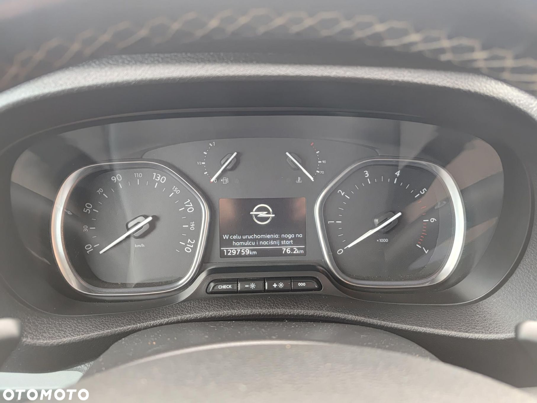 Opel Vivaro - 19