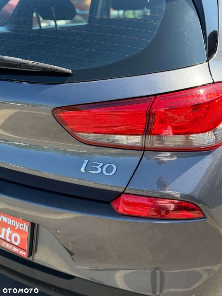 Hyundai i30 1.4 T-GDI Style - 10
