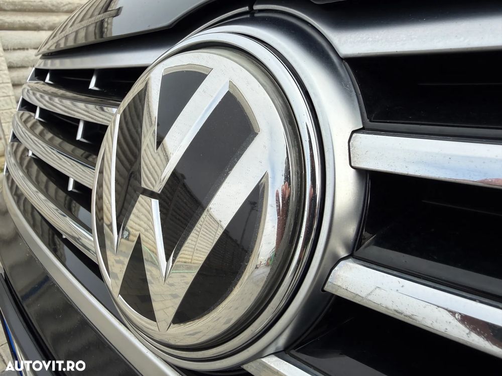 Volkswagen Passat CC 2.0 TDI BlueMotion Technology DSG Exclusive - 33