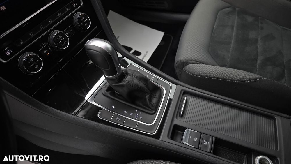 Volkswagen Golf 1.4 TSI DSG Highline - 15