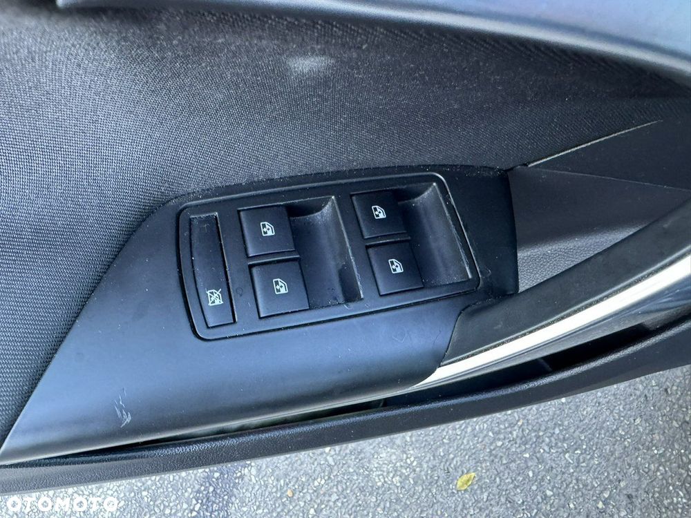 Opel Insignia 1.4 Turbo ecoFLEX Start/Stop Business Innovation - 15