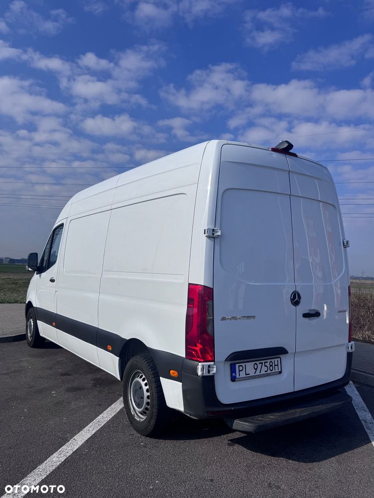 Mercedes-Benz Sprinter - 7