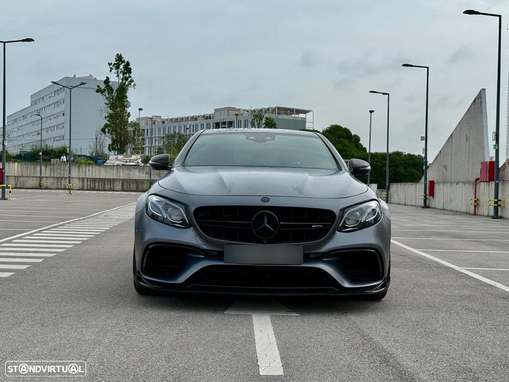 Mercedes-Benz E 63 AMG S 4-Matic+ - 2