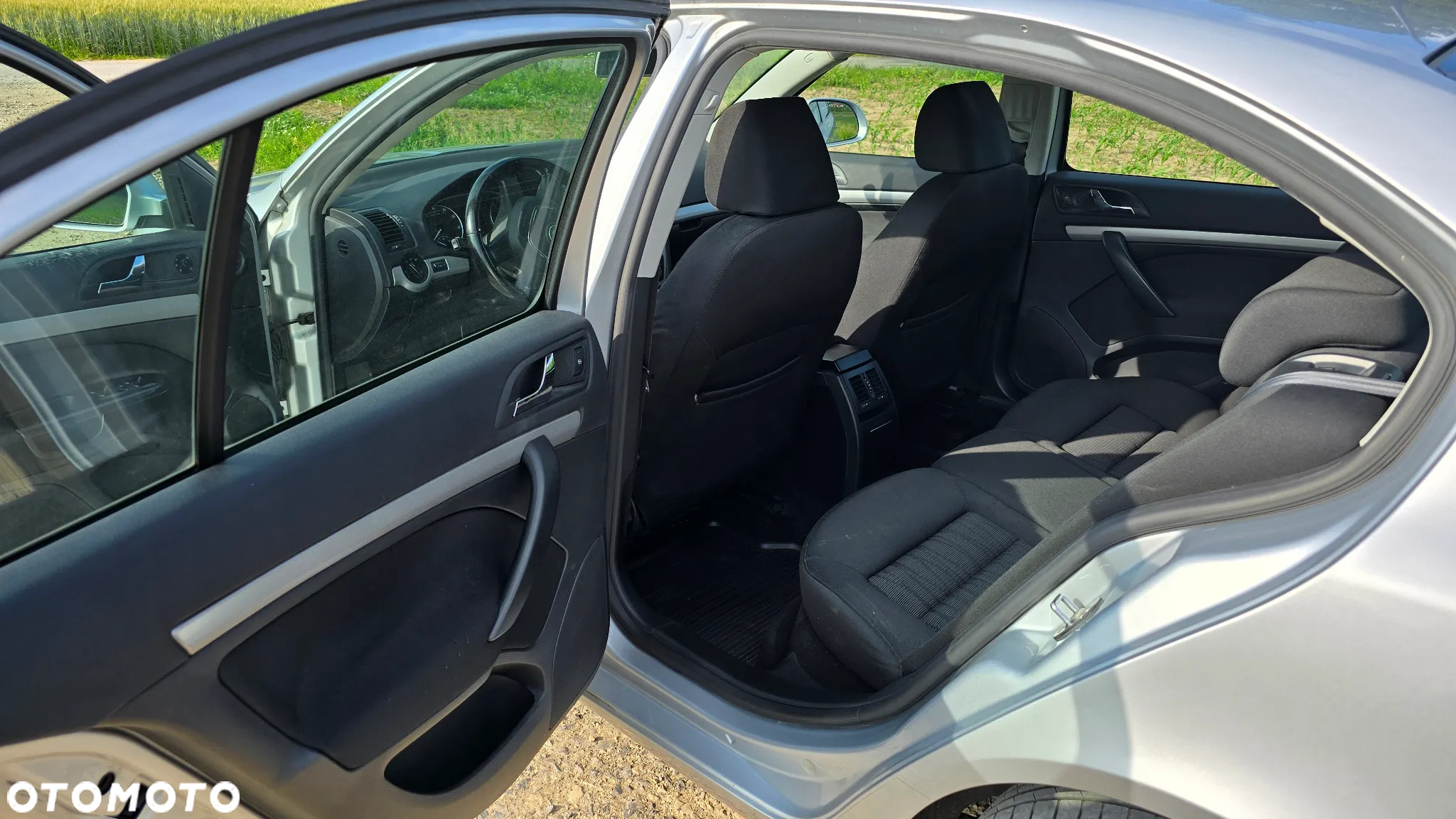 Skoda Octavia 1.8 TSI Ambition DSG - 9