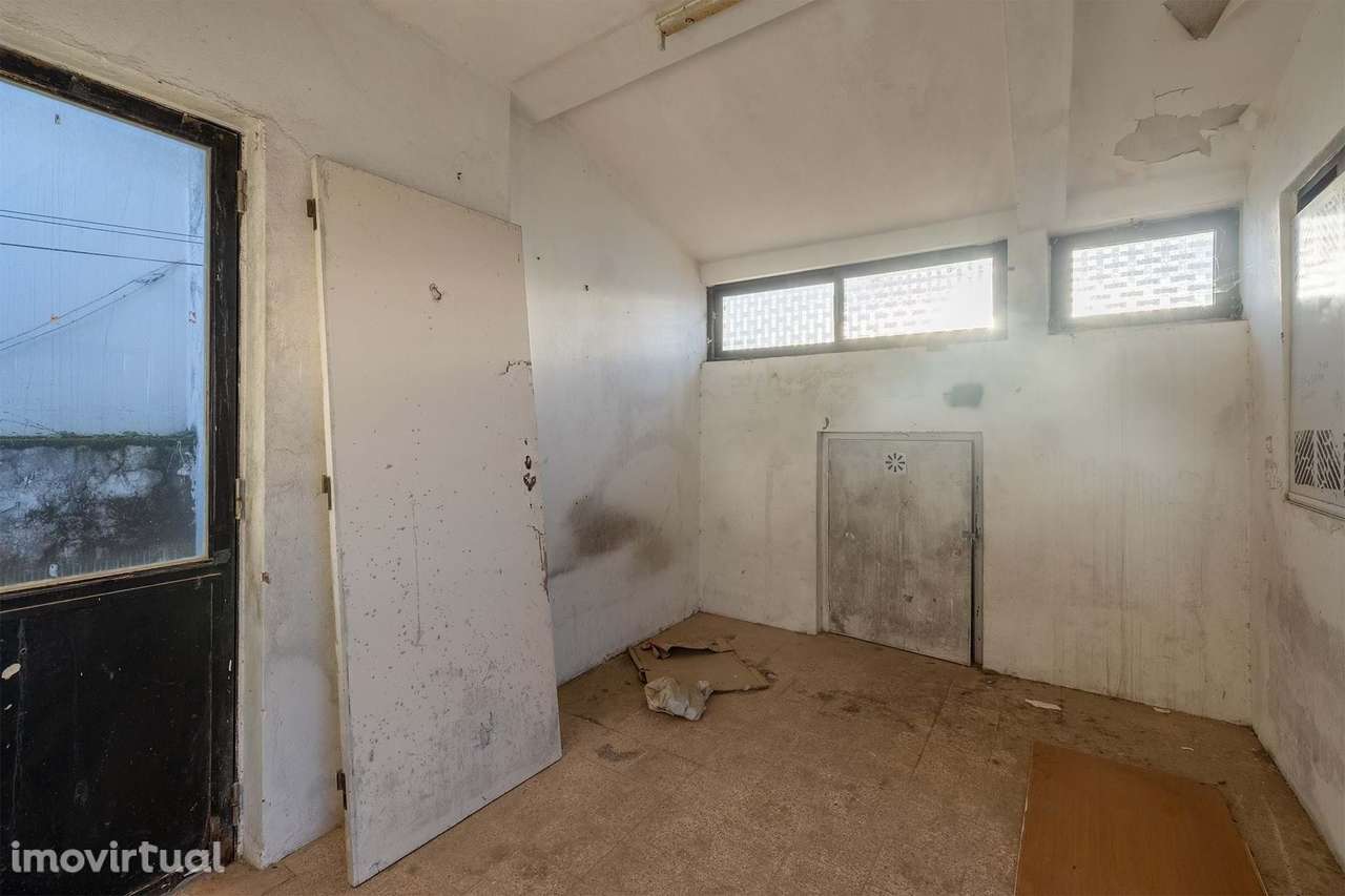 APARTAMENTO T0 PARA RENOVAR NO CENTRO HISTÓRICO DE LAGOS - Grande imagem: 5/10