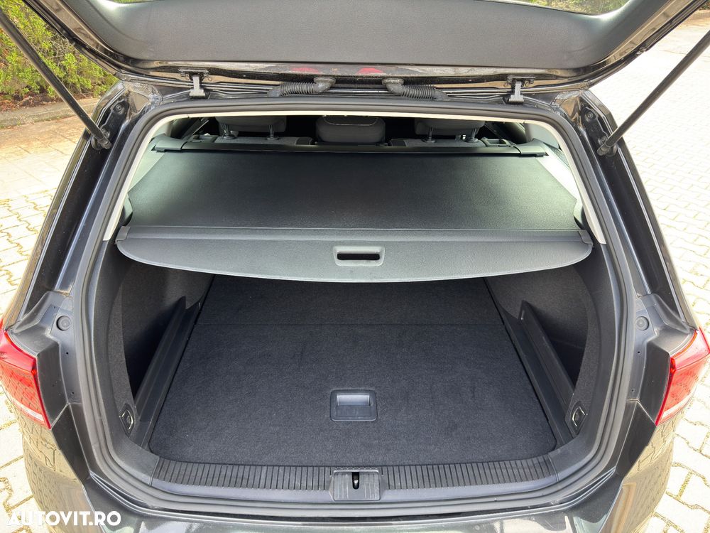 VOLKSWAGEN Passat 2022 — imagine 16