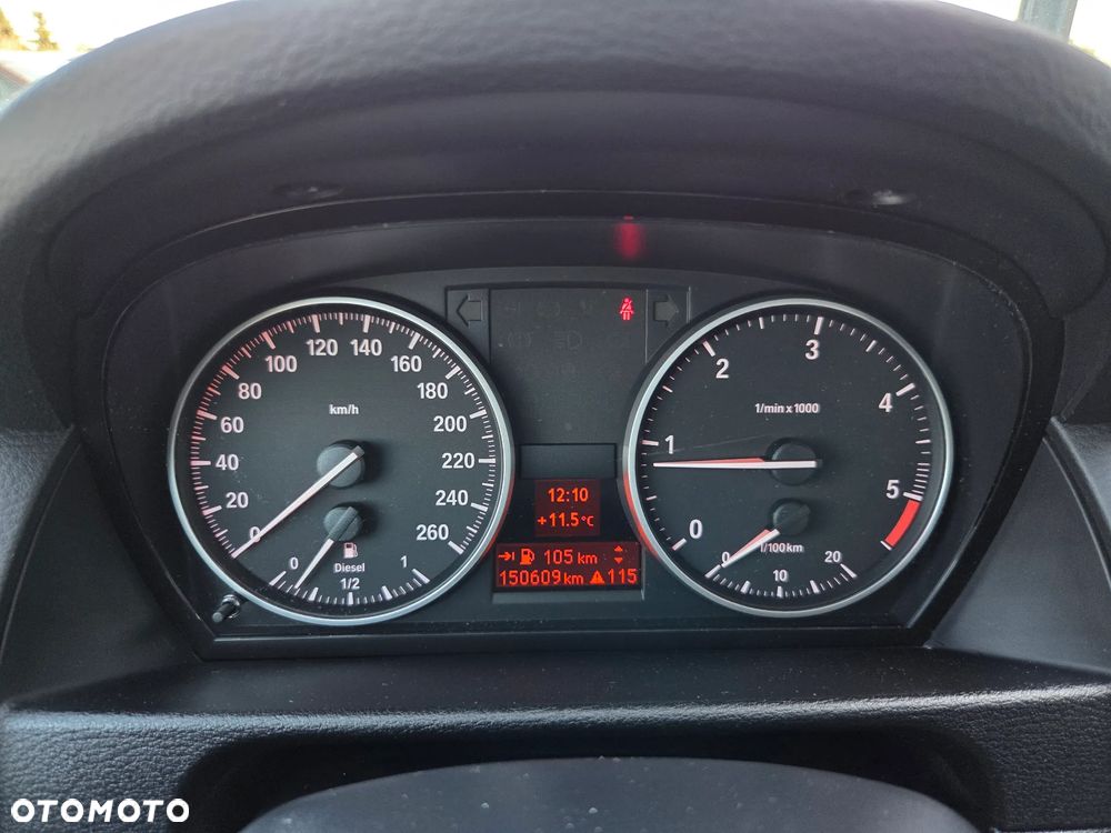 BMW X1 xDrive18d xLine - 26