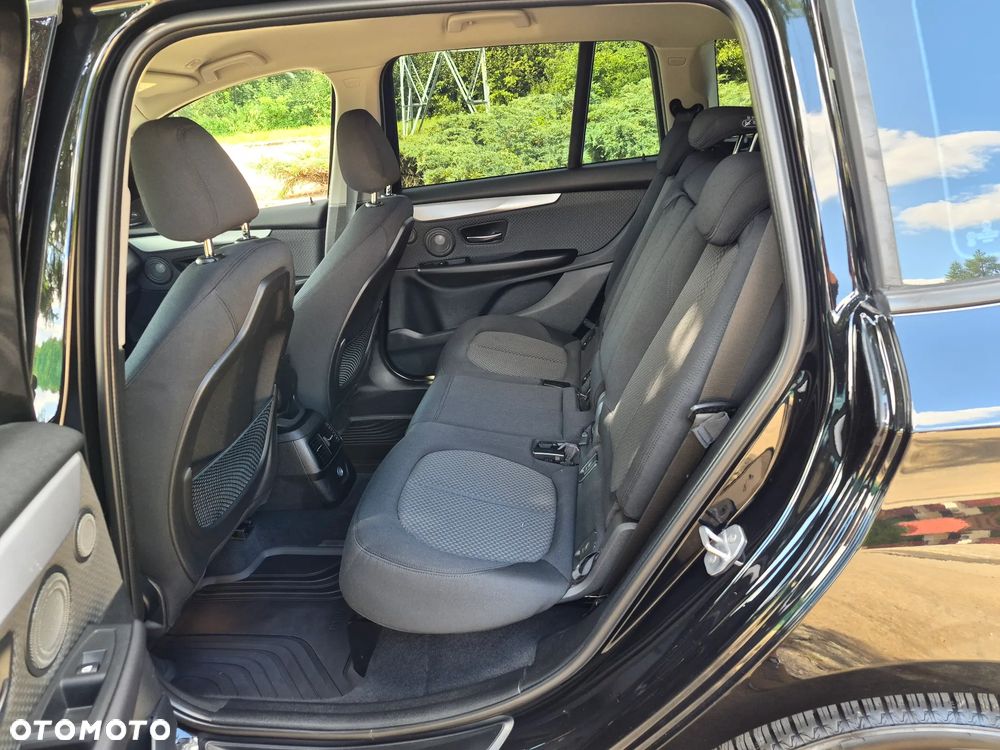 BMW Seria 2 220d xDrive Sport-Aut Luxury Line - 12