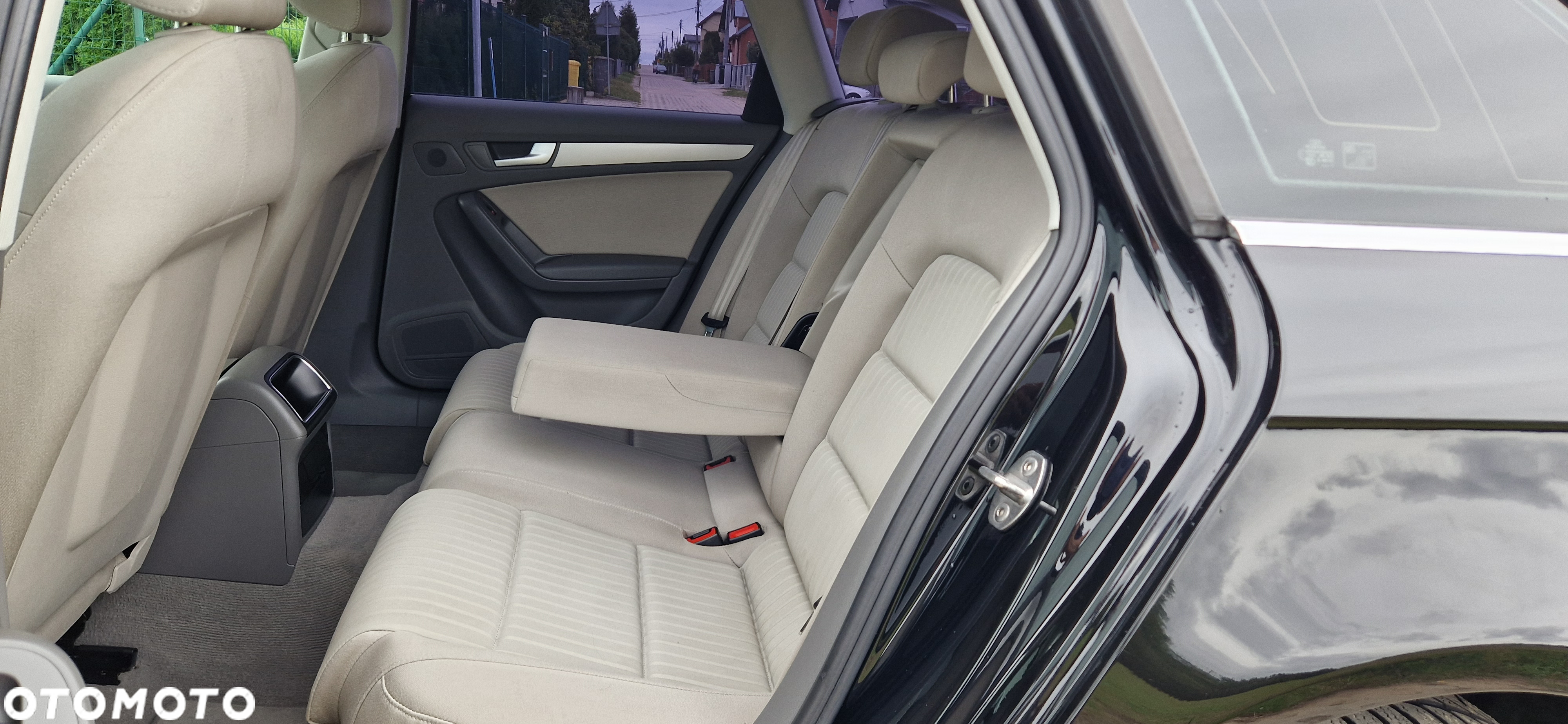 Audi A4 Avant 2.0 TFSI multitronic Attraction - 23