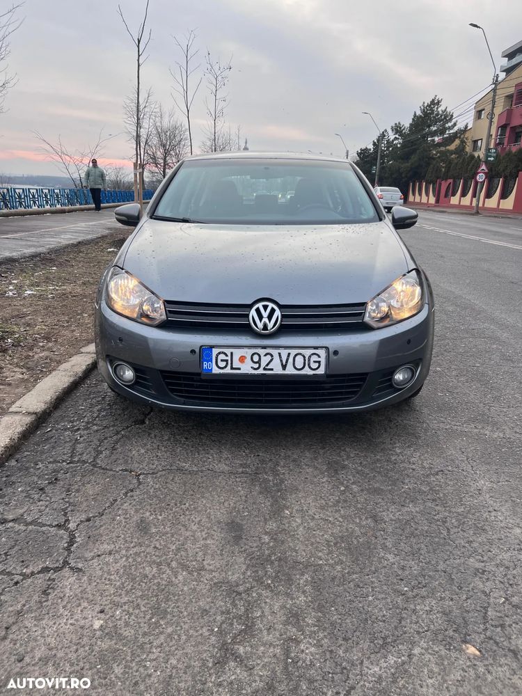 Volkswagen Golf 1.6 TDI DPF Exclusive - 1