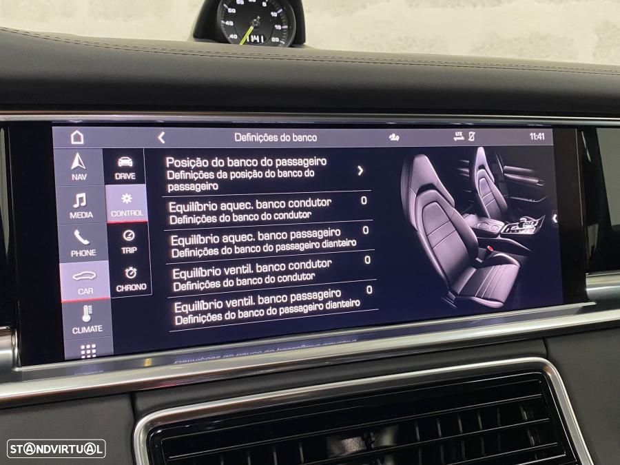 Porsche Panamera 4 E-Hybrid Platinum Edition - 39