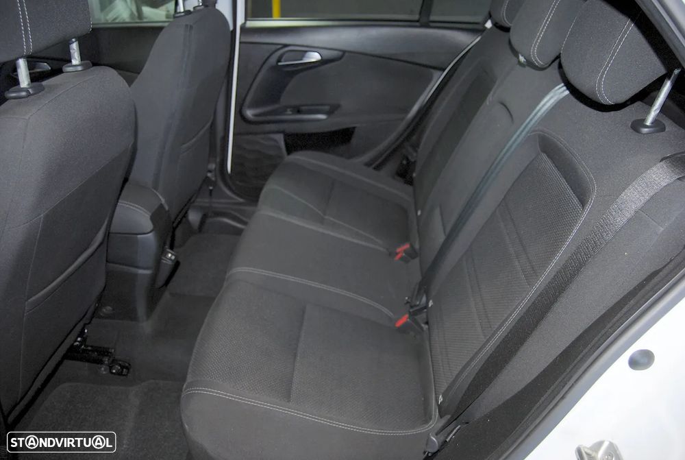 Fiat Tipo Station Wagon 1.3 Multijet City Life - 17