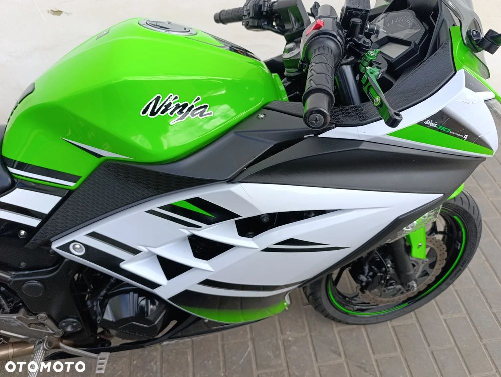 Kawasaki Ninja 300 ABS - 26