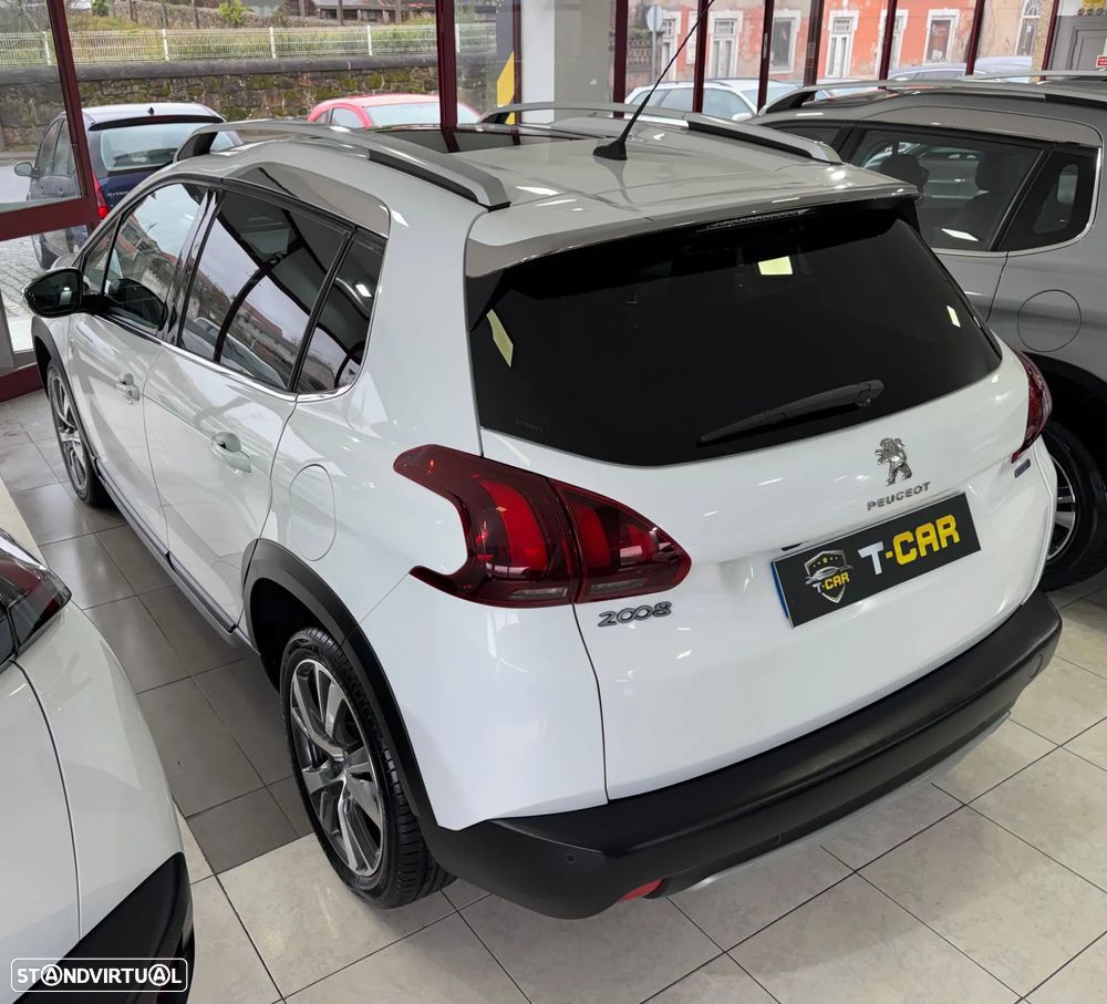 Peugeot 2008 PureTech 110 GPF Stop&Start EAT6 Crossway - 3