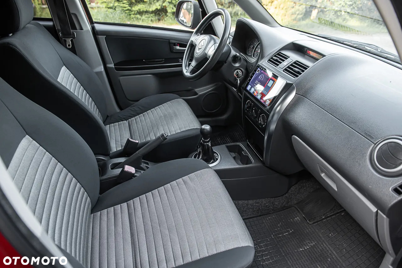 Suzuki SX4 1.5 - 24