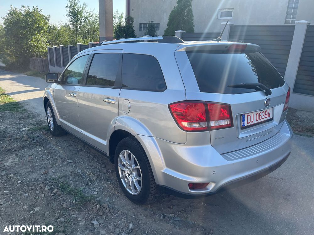 Fiat Freemont 2.0 Mjet AT AWD Lounge - 4