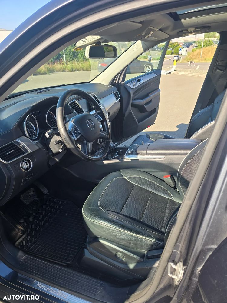 Mercedes-Benz ML 350 BlueTEC 4MATIC 7G-TRONIC - 7