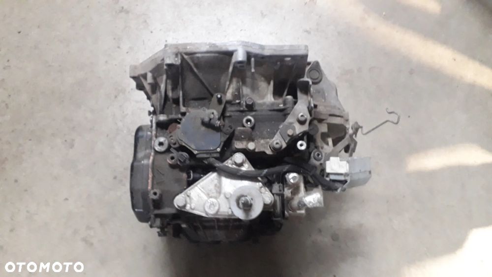 skrzynia biegów 20TS29 Citroen c4 I lift 1.6 VTI 5FW - 1