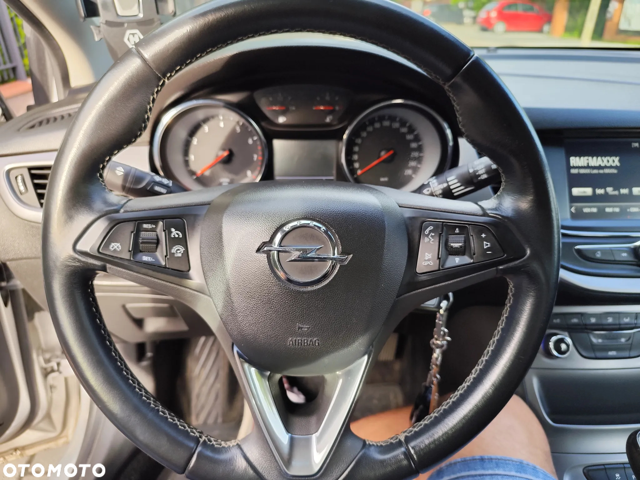 Opel Astra V 1.4 T Dynamic - 10