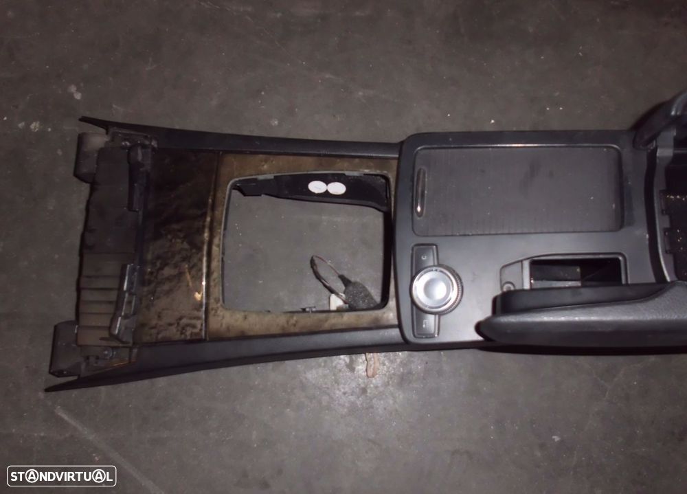 Interiores Mercedes Benz C 220 - 8