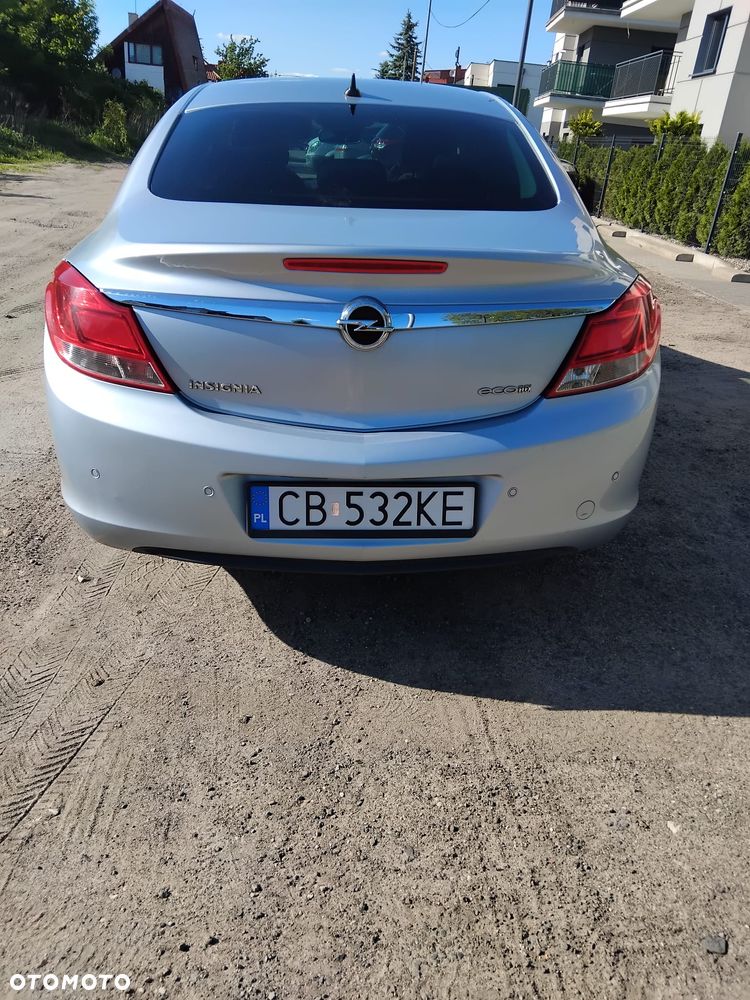 Opel Insignia - 12
