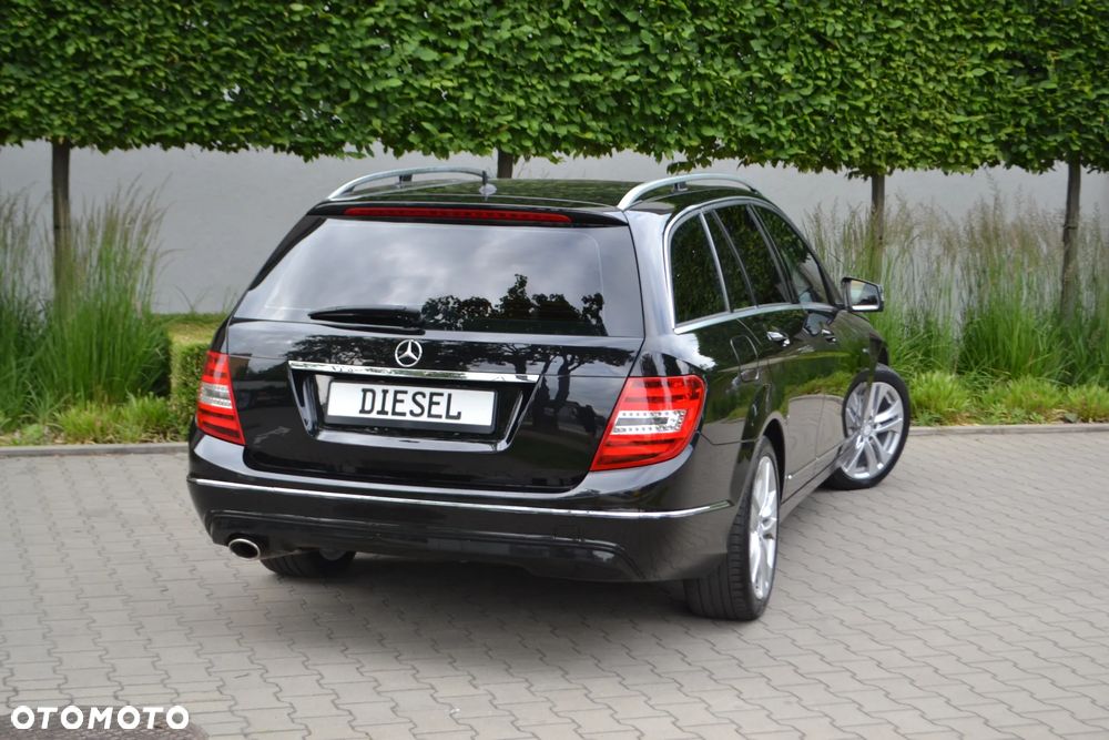 Mercedes-Benz Klasa C 220 CDI 7G-TRONIC Avantgarde Edition - 3