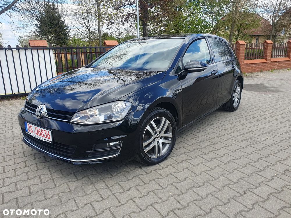 Volkswagen Golf 1.2 TSI BMT Trendline Perfectline - 1
