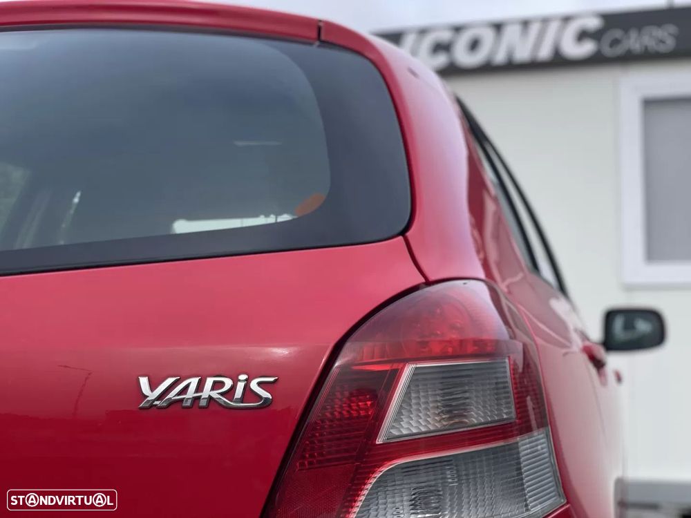 Toyota Yaris 1.0 VVT-i ACtive+AC - 11
