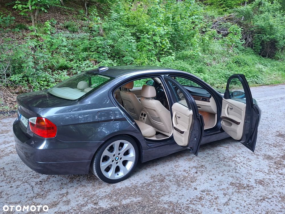 BMW Seria 3 320d - 18
