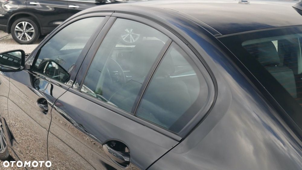 BMW Seria 5 - 28