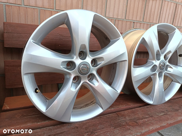 Felgi 5x115 R17 Opel
